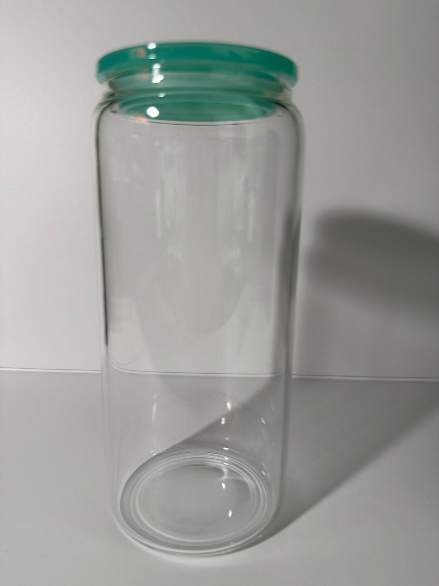 Customizable 20oz Glass Tumbler with lid and straw