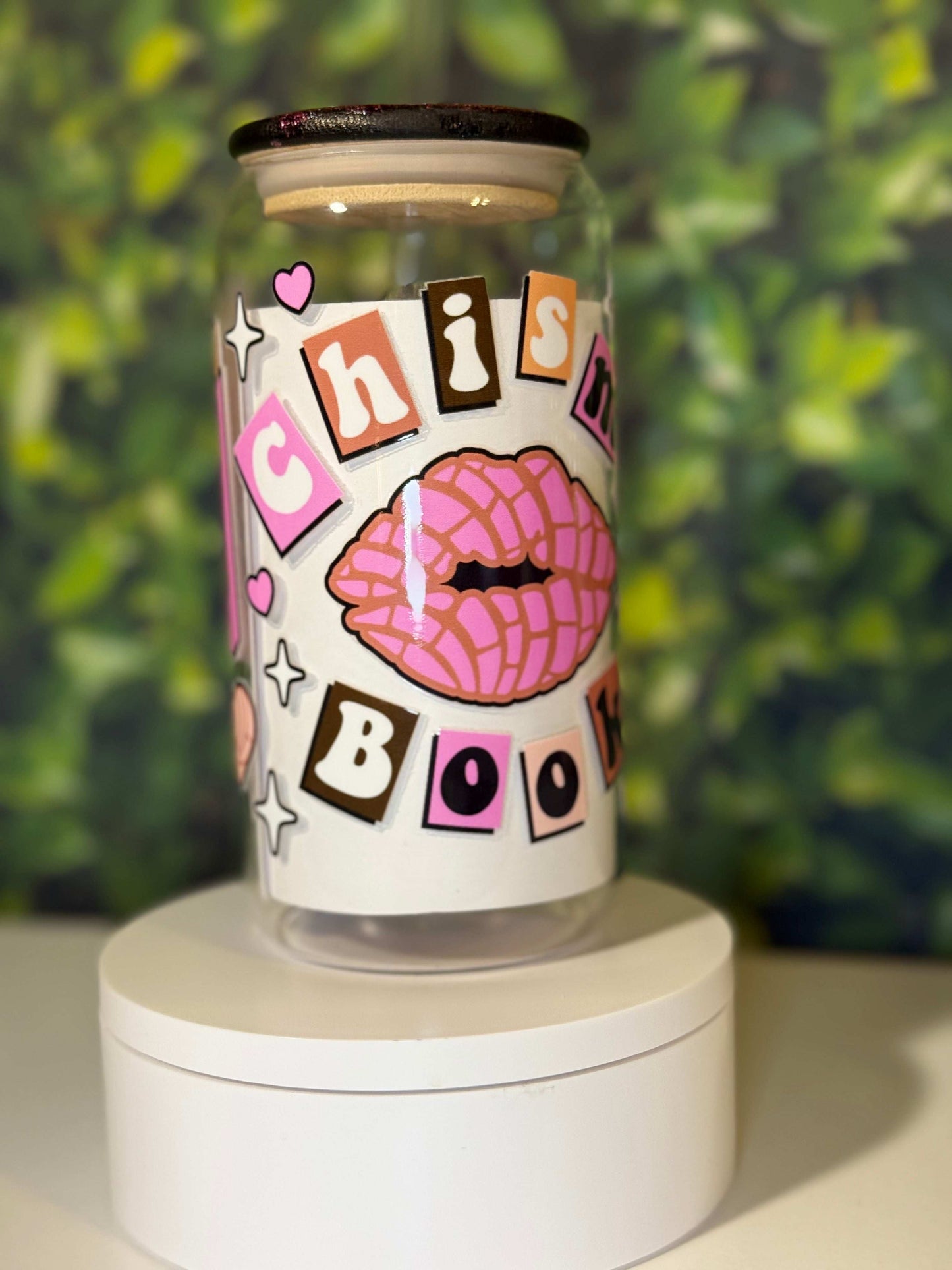Chisme Book 16oz Glass Tumbler with Custom Lid
