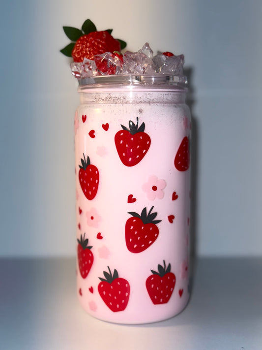 16oz Plastic Strawberry Milk Cup