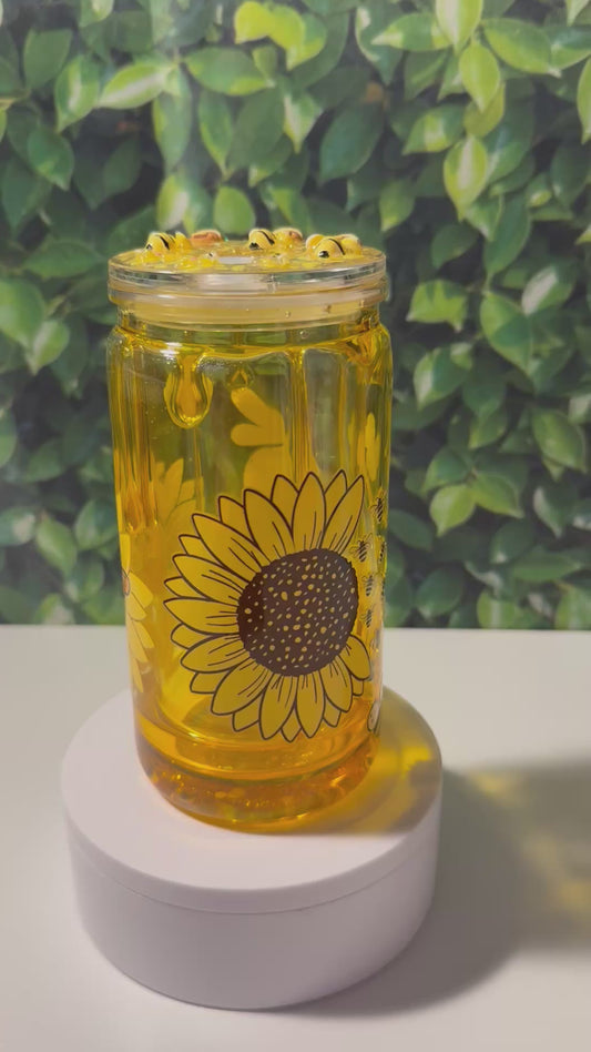 16oz Honey Bee flower plastic tumbler